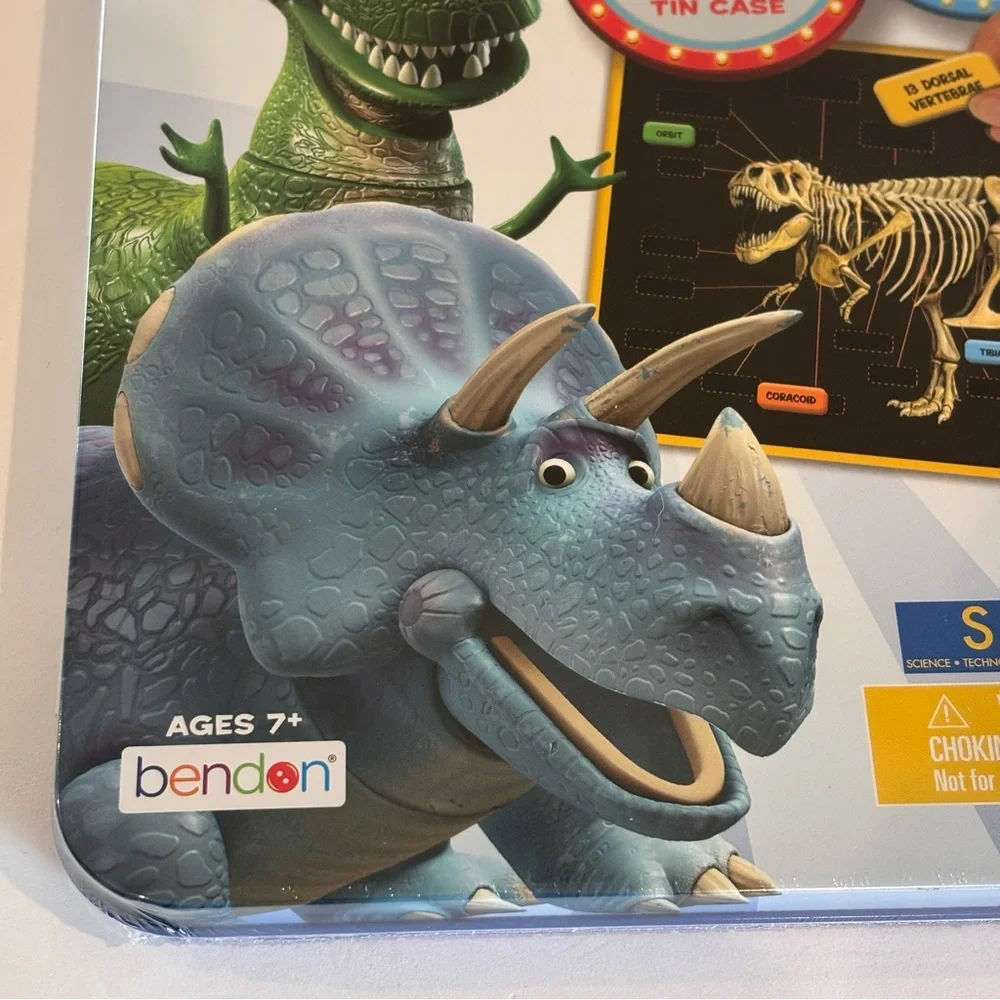 NWT Toy Story Dinosaur Science Kit